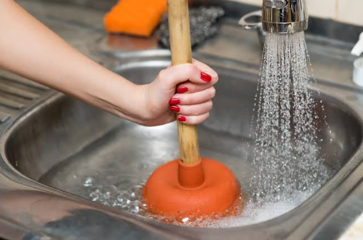 How Blocked Drains Plumbers In Vaucluse Prevent Costly Plumbing Emergencies?